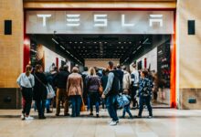 Tesla AI: مستقبل روبوت Tesla Optimus بين الواقع والطموح